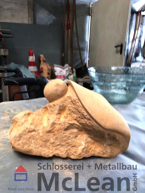 Kugel aus Stein